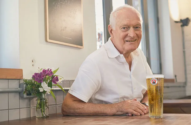 Official Camden Town Brewery Kenneth Pint Glass