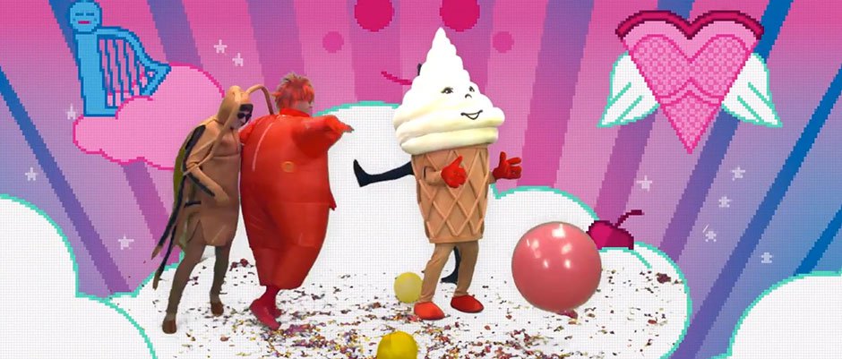 Damon dressed as an ice-cream cone and 80s animation in nuts new Blur vid