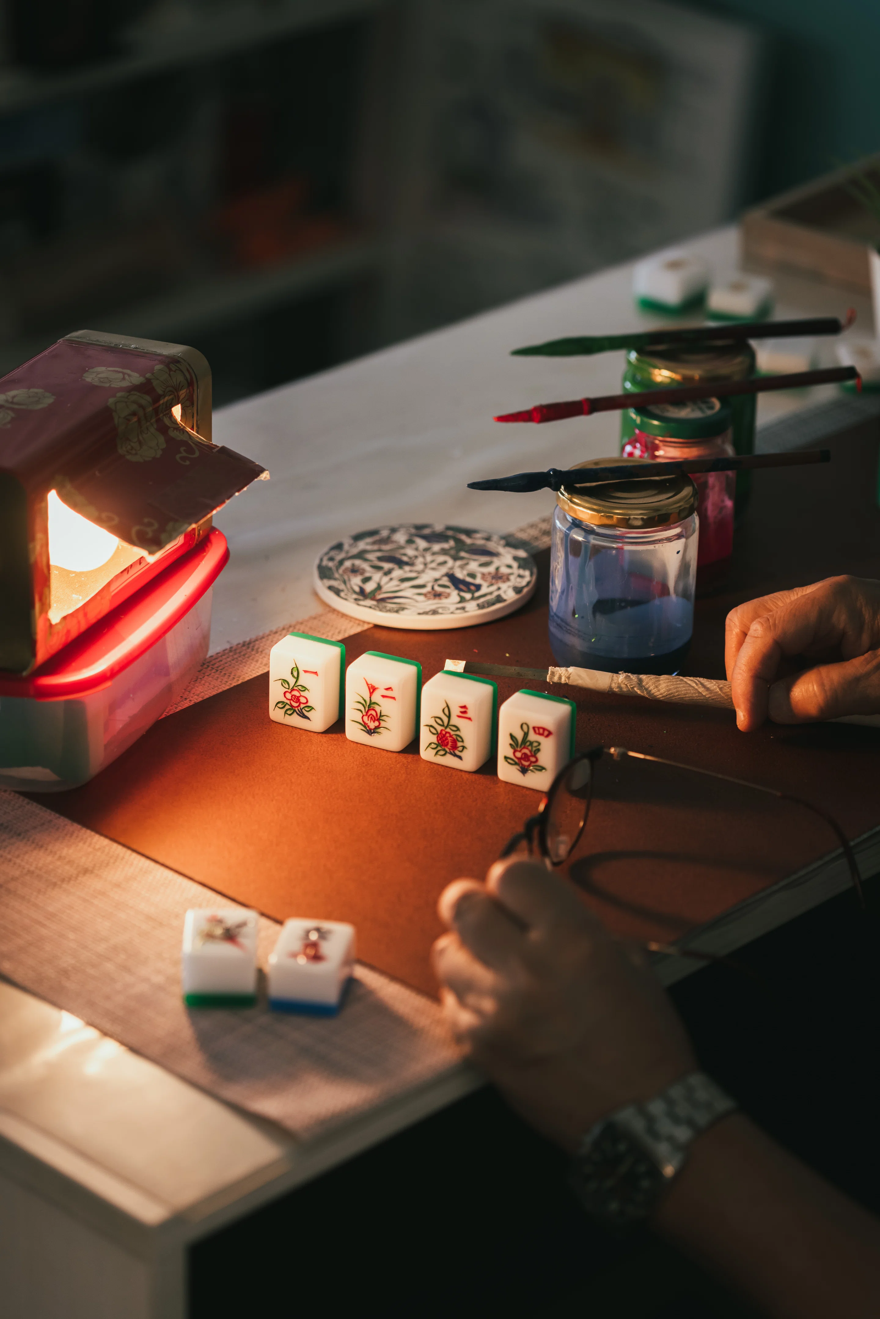 It's a dying art”: Behind the scenes with master Mahjong craftsman Ricky  Cheung